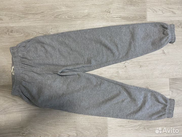 Спортивные штаны pull bear