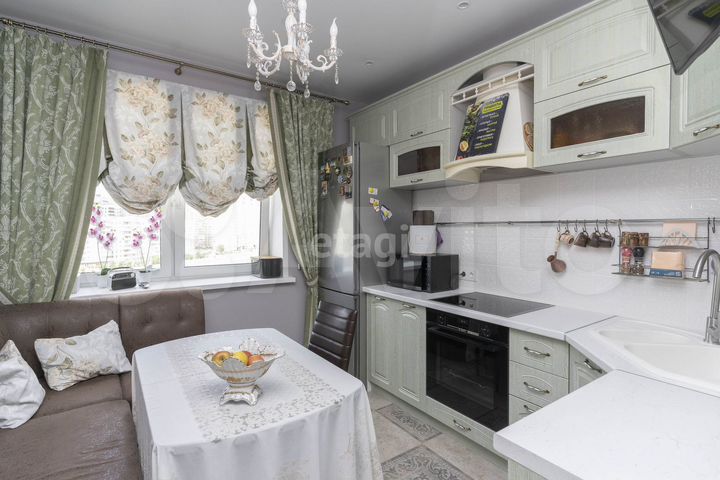 2-к. квартира, 58,3 м², 7/17 эт.