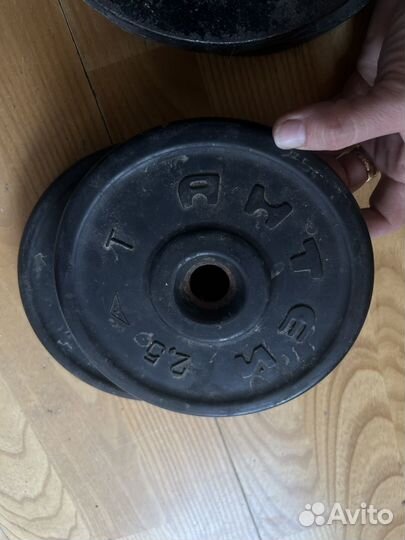 Спортивные гантели 2х 2,5, 5, 5 и 2 гантели по 8