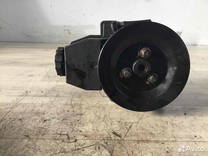 Насос гидроусилителя руля Mercedes E-klasse a00246