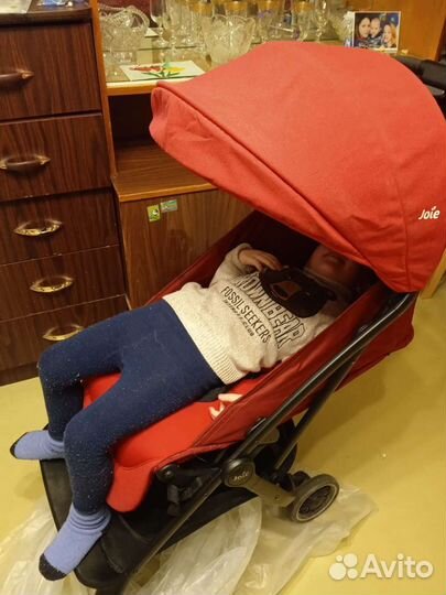 Прогулочная коляска бу