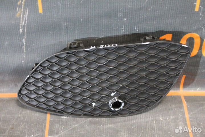 Решетка бампера переднего- Mercedes-Benz GLC X253