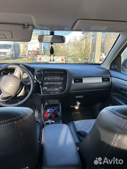 Mitsubishi Outlander 2 CVT, 2012, 170 000 км