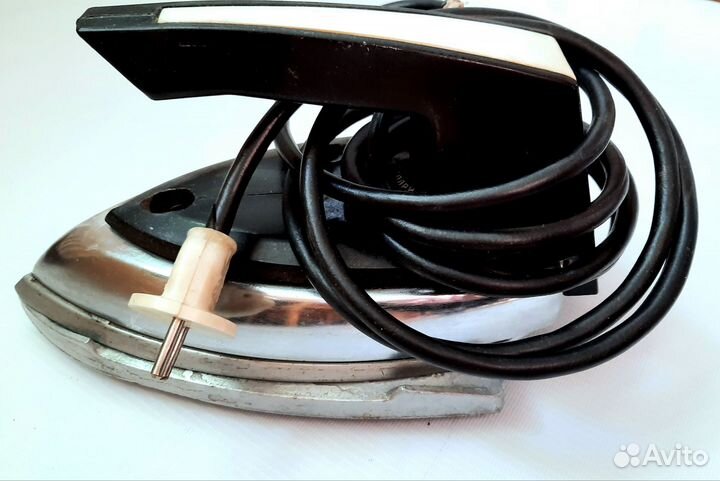 Утюг СССР с подставкой