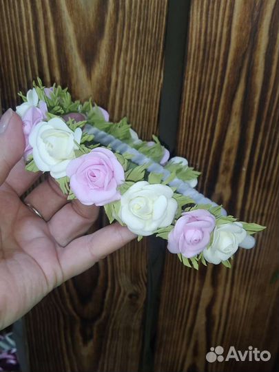 Венок для волос из цветов