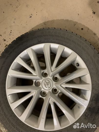 Nokian Tyres Hakkapeliitta 7 215/60 R17