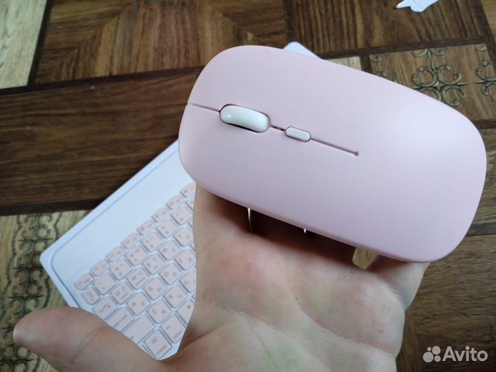 Беспроводная клавиатура и мышь