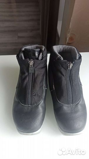 Беговые лыжи