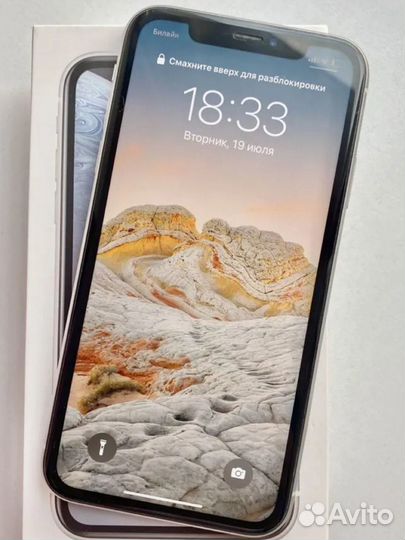 iPhone Xr, 64 ГБ