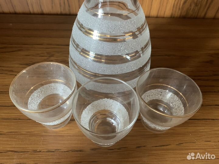 Графин хрустальный с рюмками