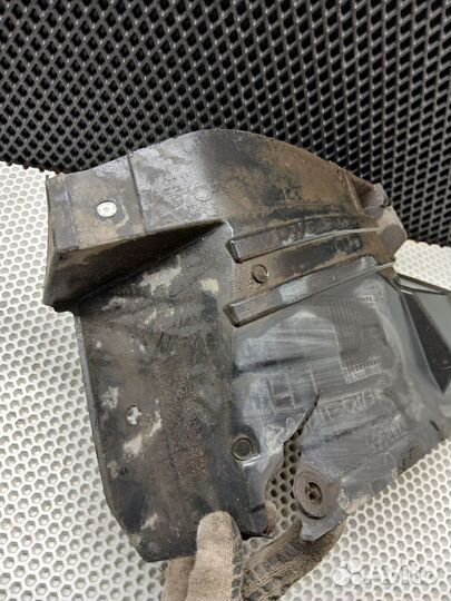 Защита двигателя Mitsubishi Outlander 5370b055