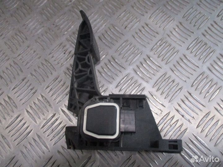Педаль газа электронная Mercedes-Benz A9603000004