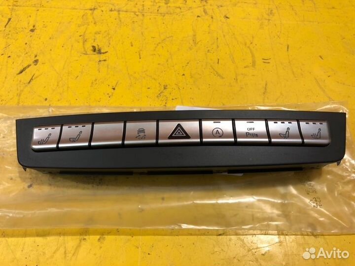 Блок кнопок передний Mercedes G-Classe W463