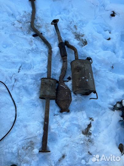 Резонатор Lancer 9 ix лансер оригинал mitsubishi