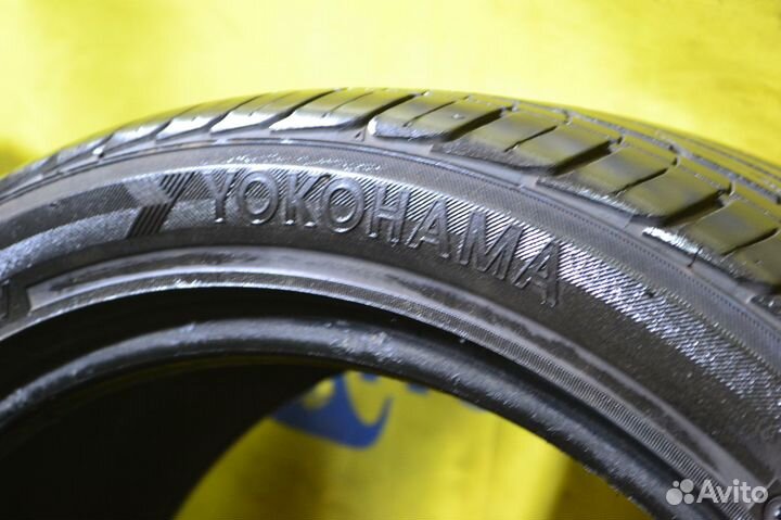 Yokohama AVS Decibel V550 215/45 R17