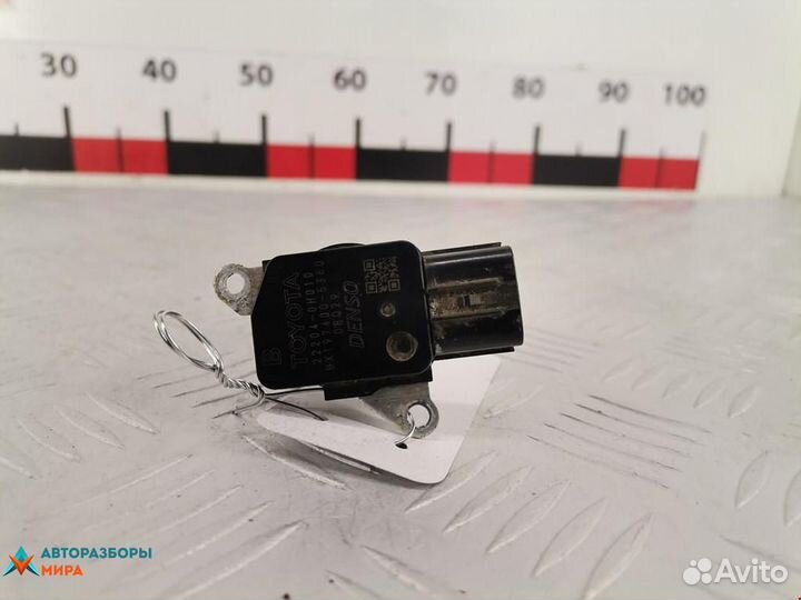 Расходомер воздуха Toyota Venza рест. 2014