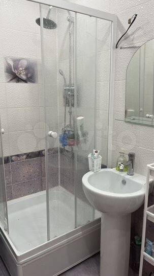 2-к. квартира, 56 м², 2/4 эт.