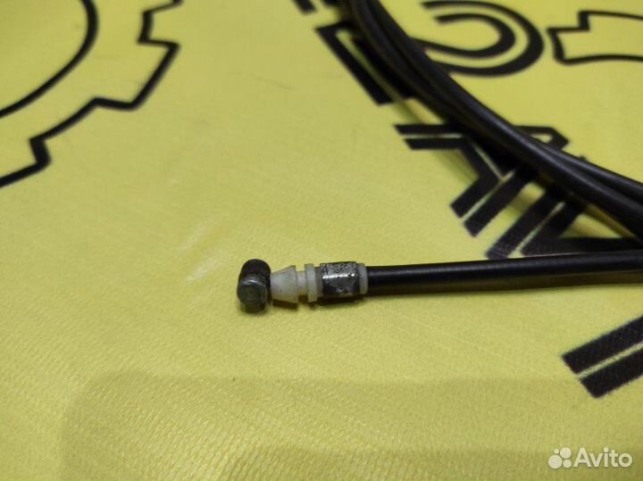 Тросик багажника Hyundai Solaris DRS4D261B