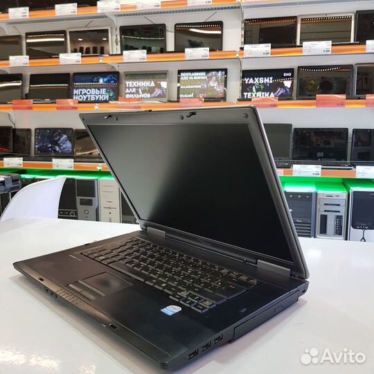 15ка Японец Ноутбук Fujitsu на Гарантии