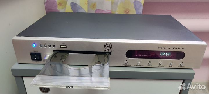 VC-327D DVD player двд плеер