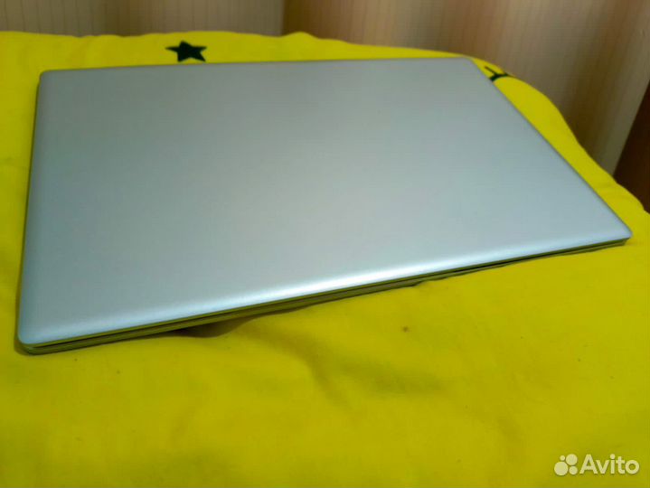 Игровой ноутбук новый