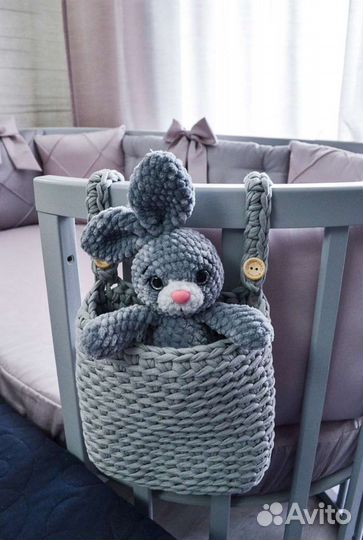 Подвесные кармашки на детскую кроватку