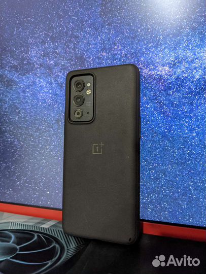 Телефон OnePlus 9 RT 12/256