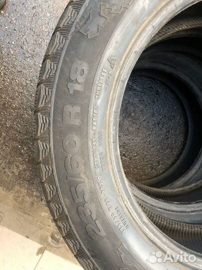 Continental ContiCrossContact Viking 235/60 R18 107Q