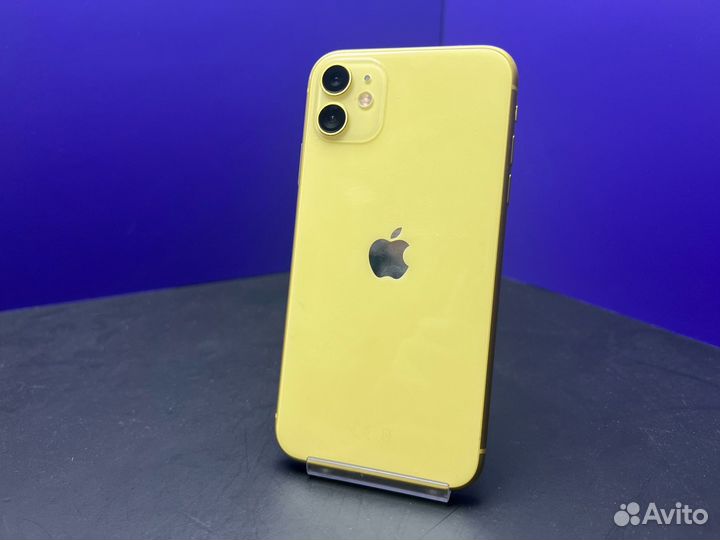 iPhone 11, 64 ГБ