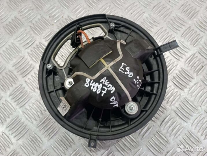 Моторчик печки BMW 3 E90/E91/E92/E93 6933663