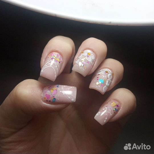 Маникюр, педикюр, наращивание