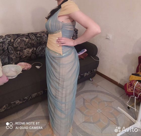 Вечернее платье