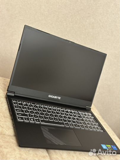 Gigabyte G5 I5 12500H RTX 4050 6GB новый