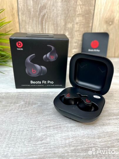 Беспроводные наушники Beats Fit Pro