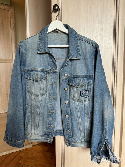 Джинсовая куртка