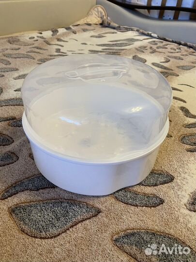 Стерилизатор для бутылочек и пустышек новый