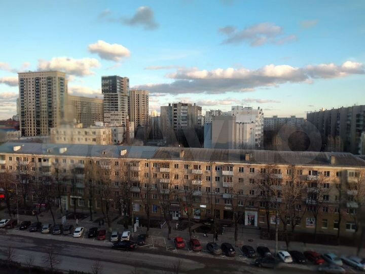 2-к. квартира, 45 м², 9/9 эт.