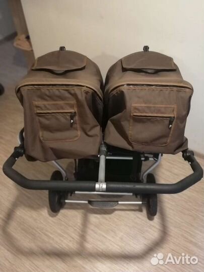 Коляска для двойни Bumbleride Indie Twin