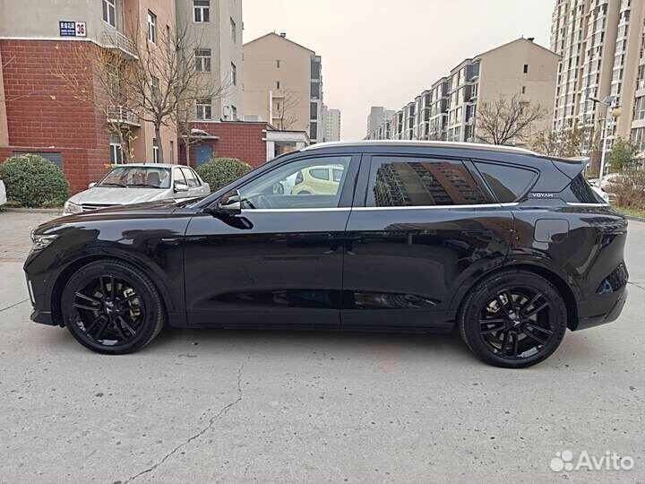 Voyah Free 1.5 AT, 2023, 10 000 км