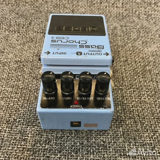 Педаль эффектов для бас-гитары Boss CEB-3 Bass Cho