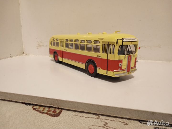 Модели автобусов М1:43