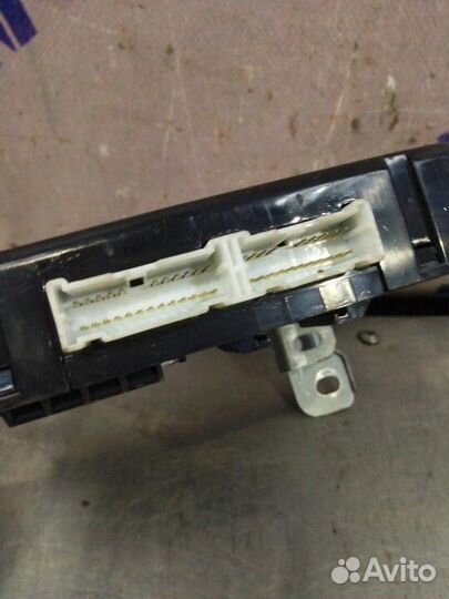 Блок комфорта Kia Picanto 2 2011