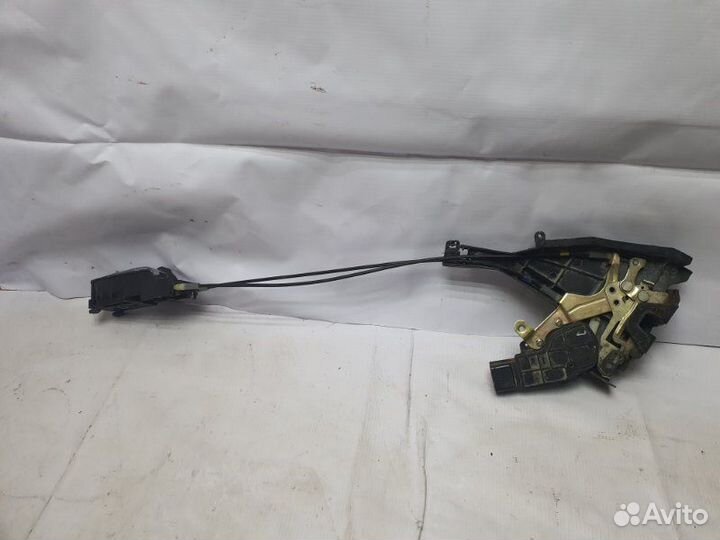 Замок двери задний правый Geely Mk седан MR4790A