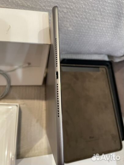 iPad air 2 64gb space gray