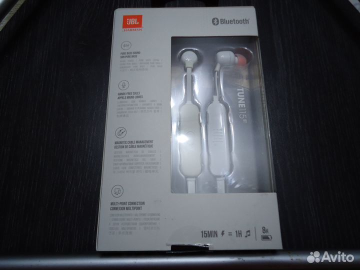 Bluetooth-гарнитура JBL Tune 115BT