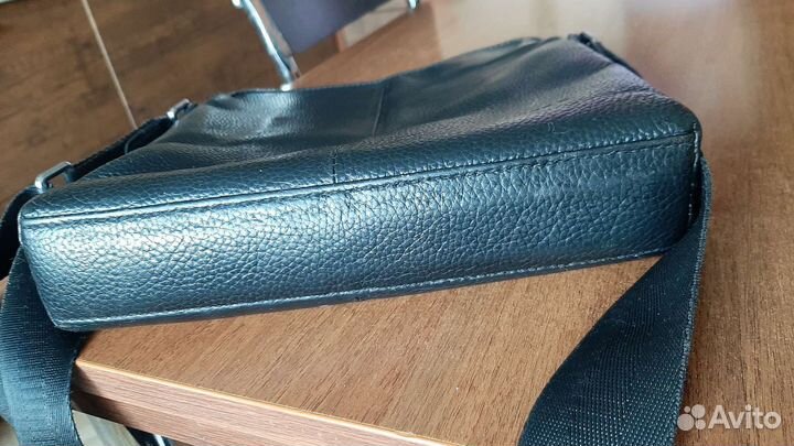 Мужская кожаная сумка планшет