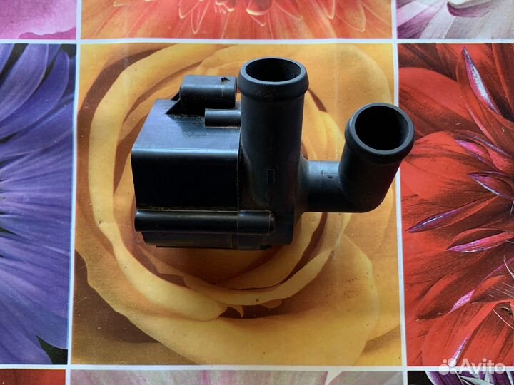 Насос системы охлаждения VAG 5N0965561