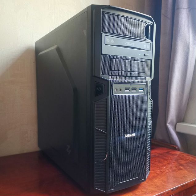 Xeon E5-2630V2 / RX 580 / 32GB / SSD 120 GB