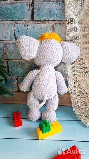 Слоник - Вязаная игрушка ручной работы