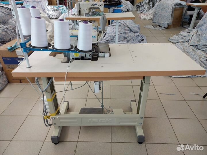 Промышленный 5 ниточнный оверлок